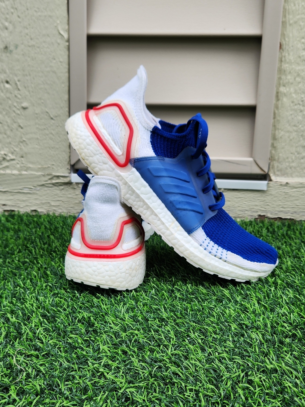 Adidas Ultraboost 19 Shoes Mens Size 9 Blue Running Sneakers EF1340 Gym Comfort